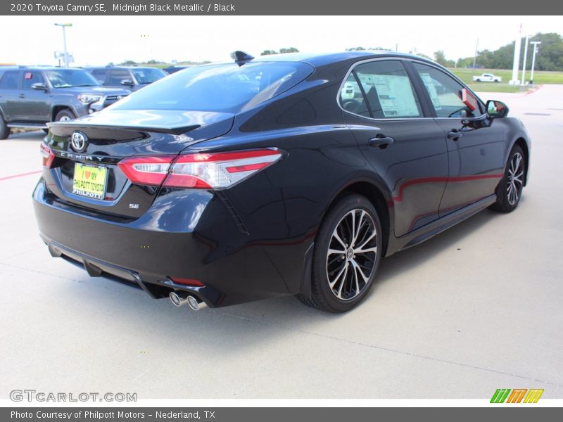 Midnight Black Metallic / Black 2020 Toyota Camry SE