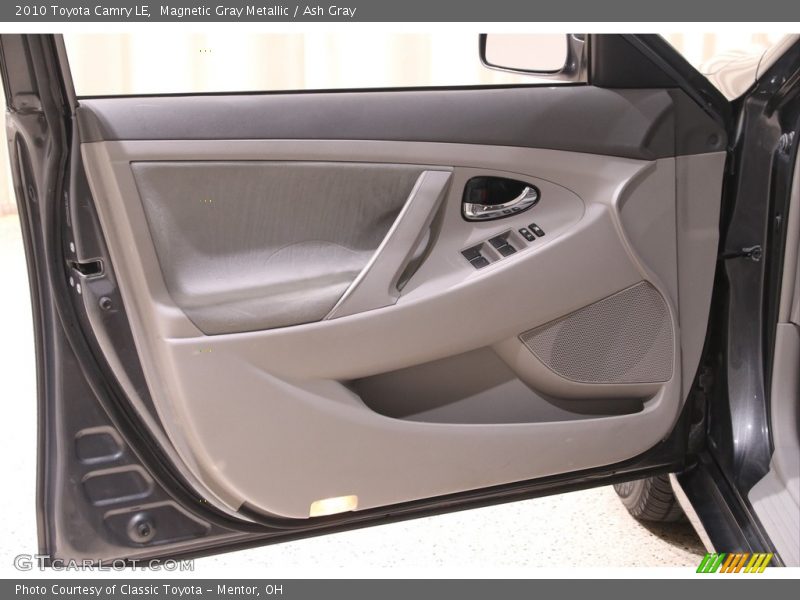 Magnetic Gray Metallic / Ash Gray 2010 Toyota Camry LE