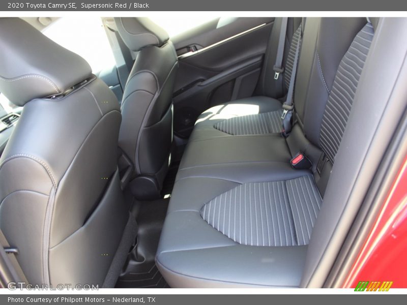 Supersonic Red / Black 2020 Toyota Camry SE