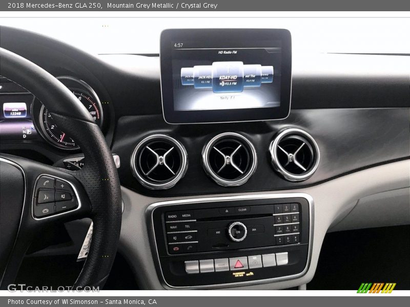 Mountain Grey Metallic / Crystal Grey 2018 Mercedes-Benz GLA 250