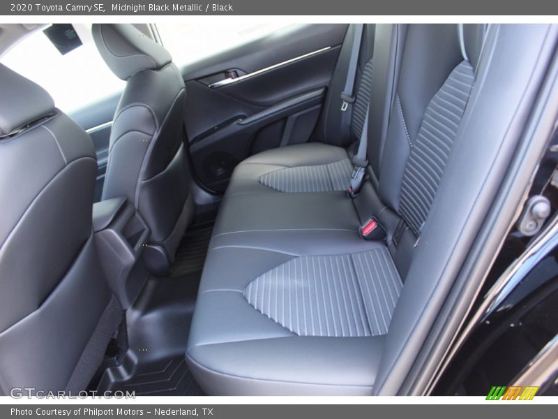 Midnight Black Metallic / Black 2020 Toyota Camry SE