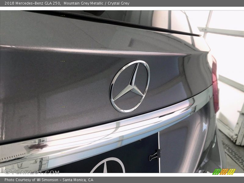 Mountain Grey Metallic / Crystal Grey 2018 Mercedes-Benz GLA 250