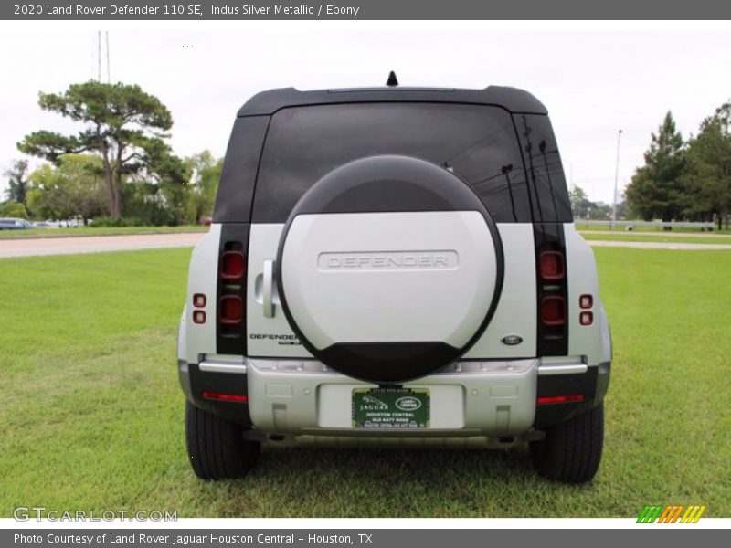 Indus Silver Metallic / Ebony 2020 Land Rover Defender 110 SE