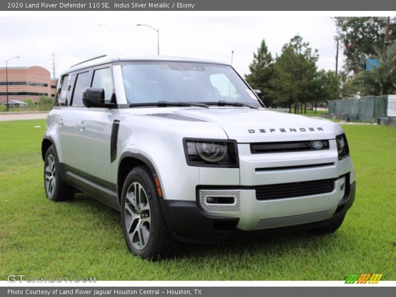  2020 Defender 110 SE Indus Silver Metallic