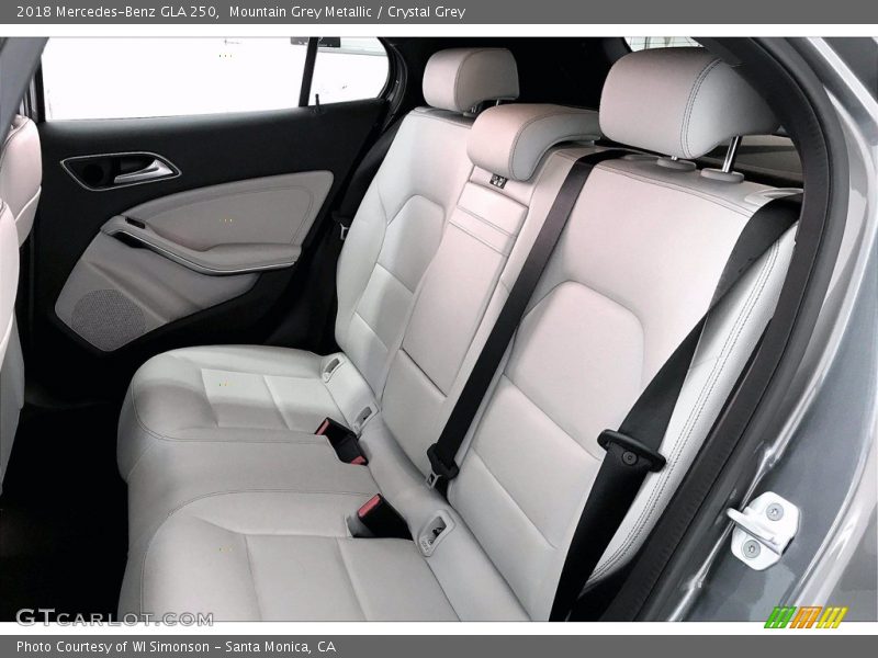 Mountain Grey Metallic / Crystal Grey 2018 Mercedes-Benz GLA 250