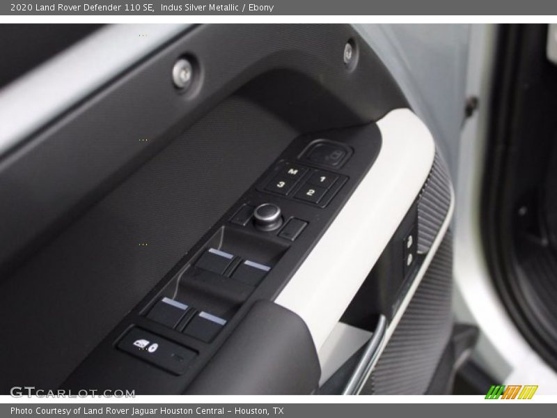 Indus Silver Metallic / Ebony 2020 Land Rover Defender 110 SE
