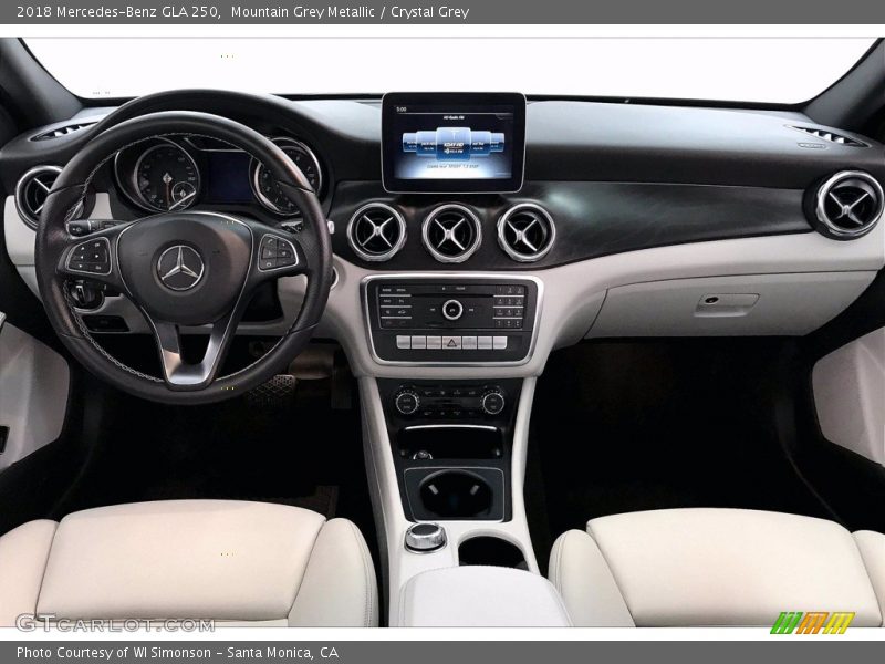 Mountain Grey Metallic / Crystal Grey 2018 Mercedes-Benz GLA 250