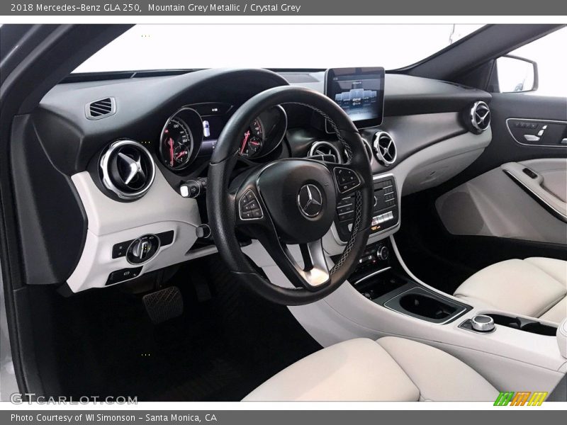 Mountain Grey Metallic / Crystal Grey 2018 Mercedes-Benz GLA 250