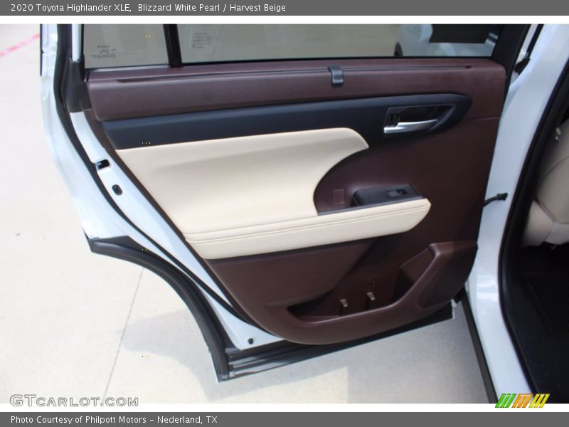 Blizzard White Pearl / Harvest Beige 2020 Toyota Highlander XLE