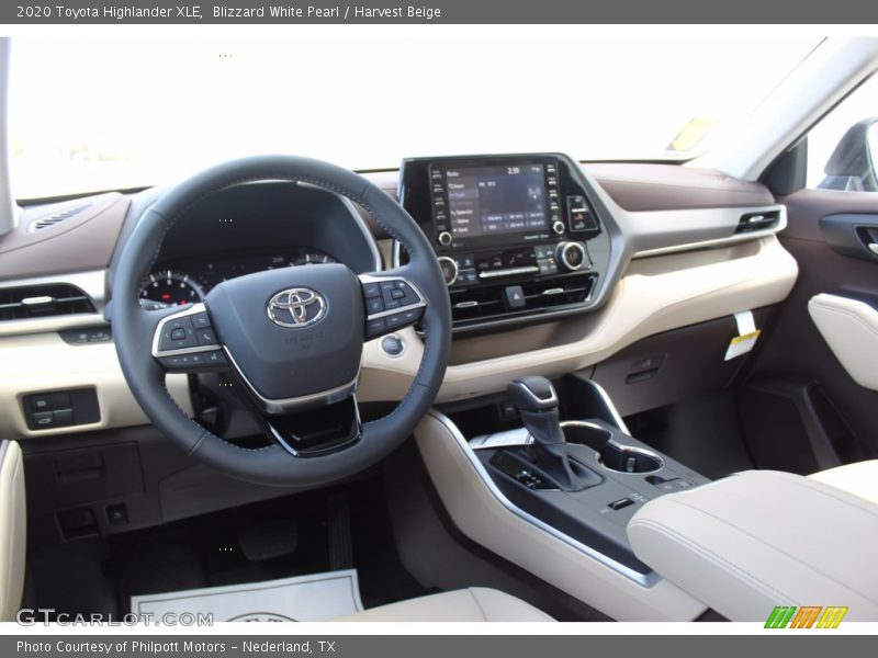 Blizzard White Pearl / Harvest Beige 2020 Toyota Highlander XLE