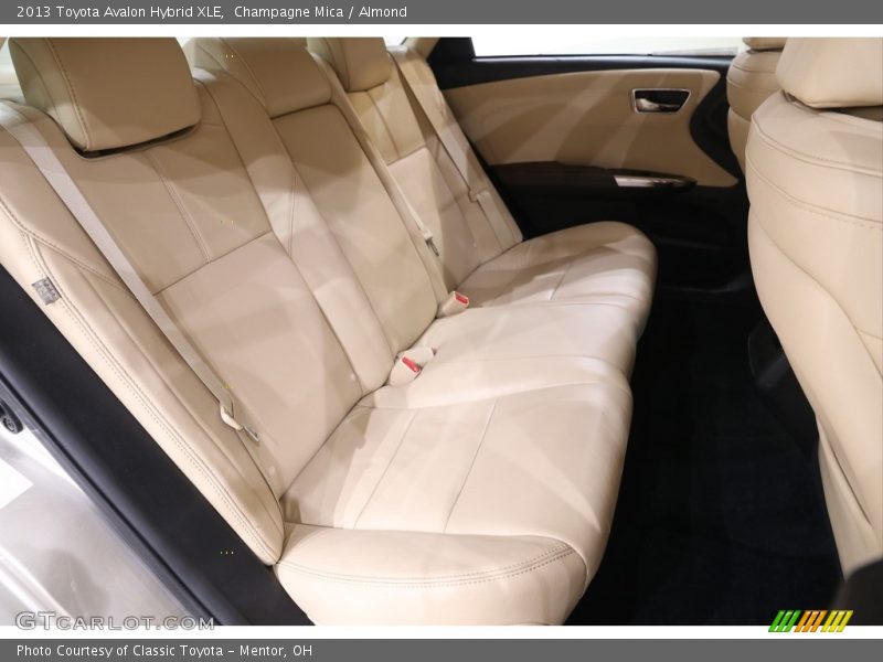 Champagne Mica / Almond 2013 Toyota Avalon Hybrid XLE