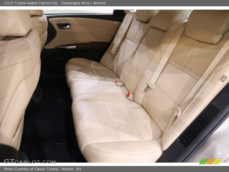 Champagne Mica / Almond 2013 Toyota Avalon Hybrid XLE