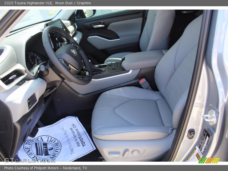 Moon Dust / Graphite 2020 Toyota Highlander XLE