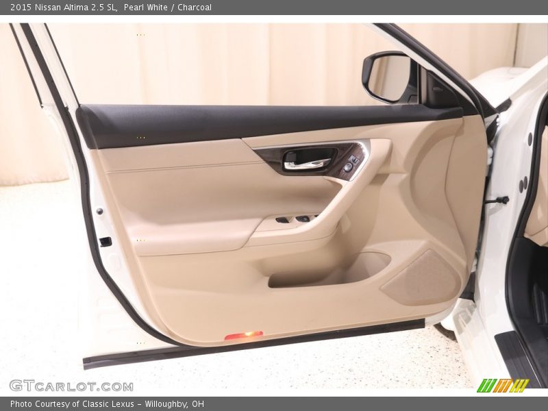 Pearl White / Charcoal 2015 Nissan Altima 2.5 SL