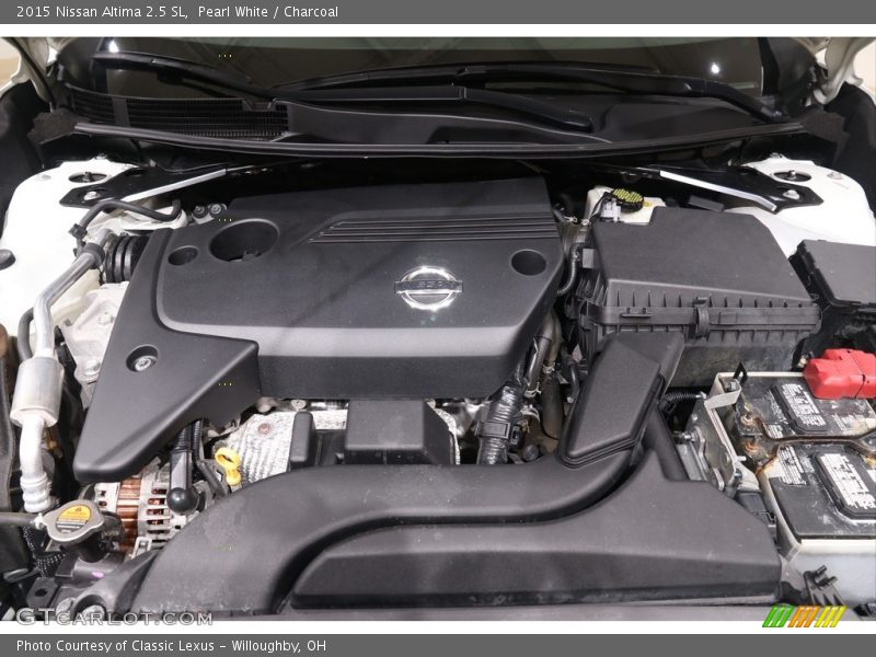 Pearl White / Charcoal 2015 Nissan Altima 2.5 SL