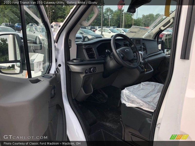 Oxford White / Ebony 2020 Ford Transit Van 350 Cutaway Utility