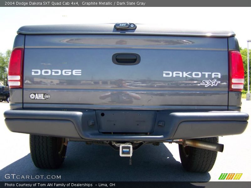 Graphite Metallic / Dark Slate Gray 2004 Dodge Dakota SXT Quad Cab 4x4