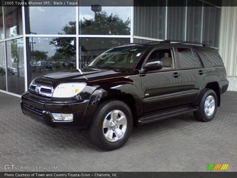 Black / Taupe 2005 Toyota 4Runner SR5