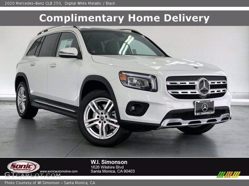 Digital White Metallic / Black 2020 Mercedes-Benz GLB 250