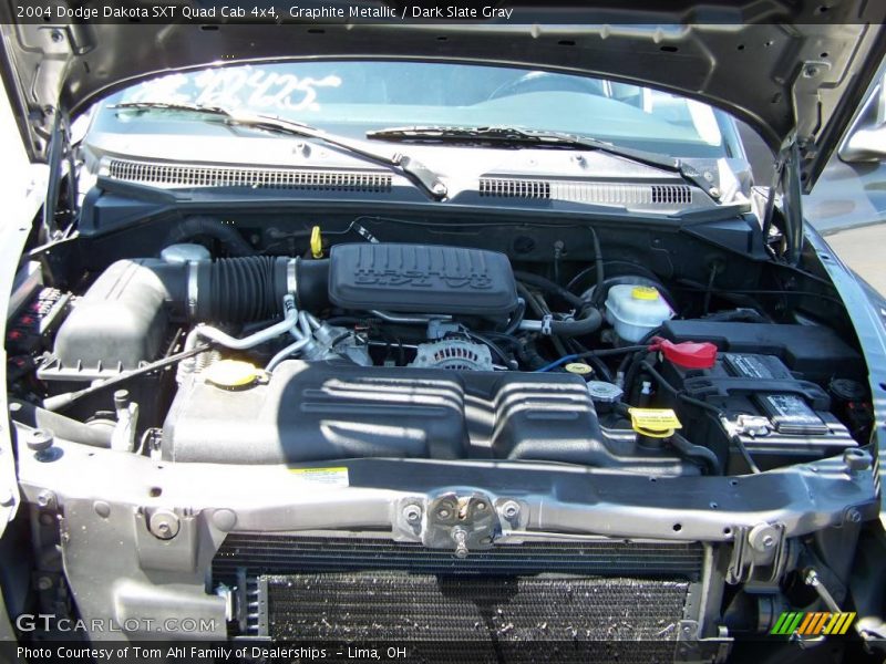 Graphite Metallic / Dark Slate Gray 2004 Dodge Dakota SXT Quad Cab 4x4
