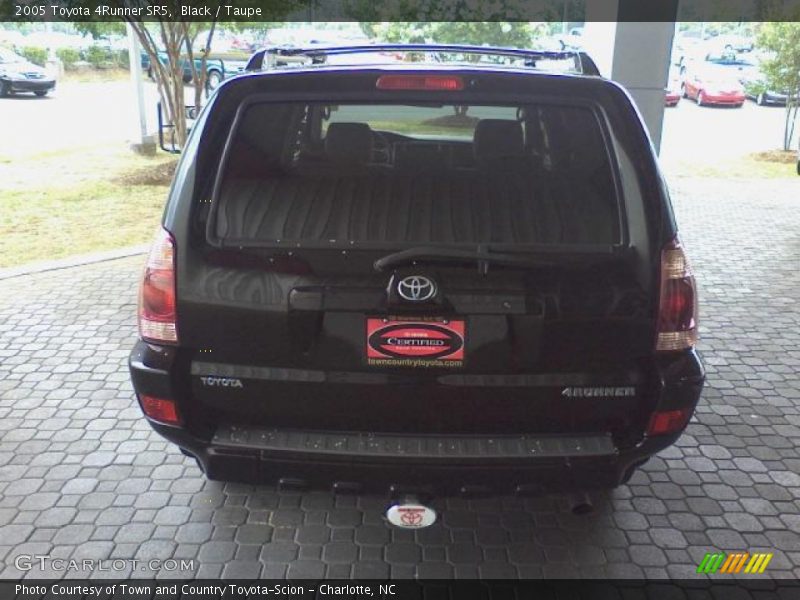 Black / Taupe 2005 Toyota 4Runner SR5