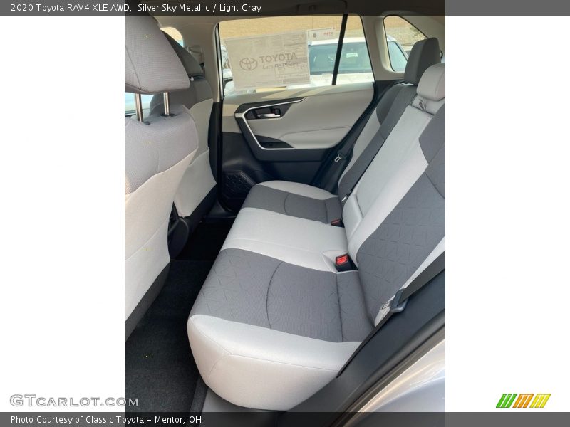 Silver Sky Metallic / Light Gray 2020 Toyota RAV4 XLE AWD