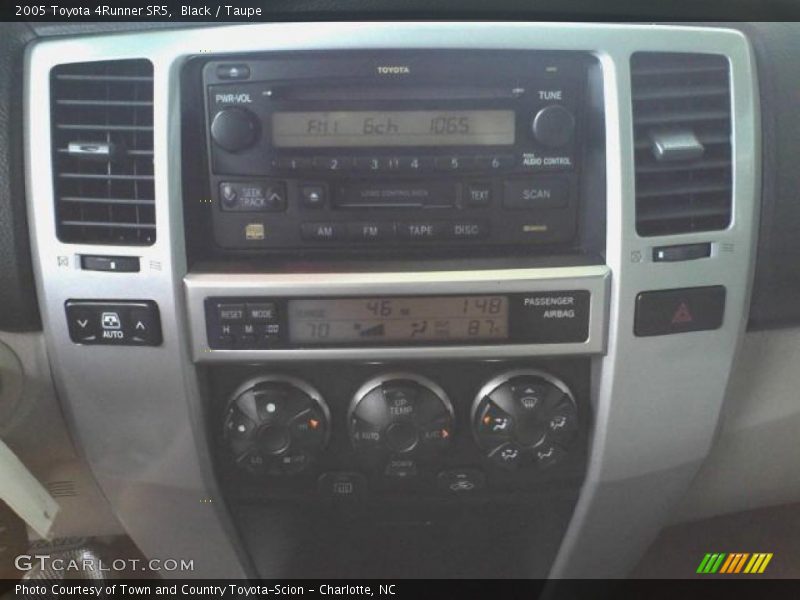 Black / Taupe 2005 Toyota 4Runner SR5