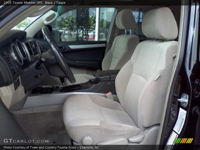 Black / Taupe 2005 Toyota 4Runner SR5