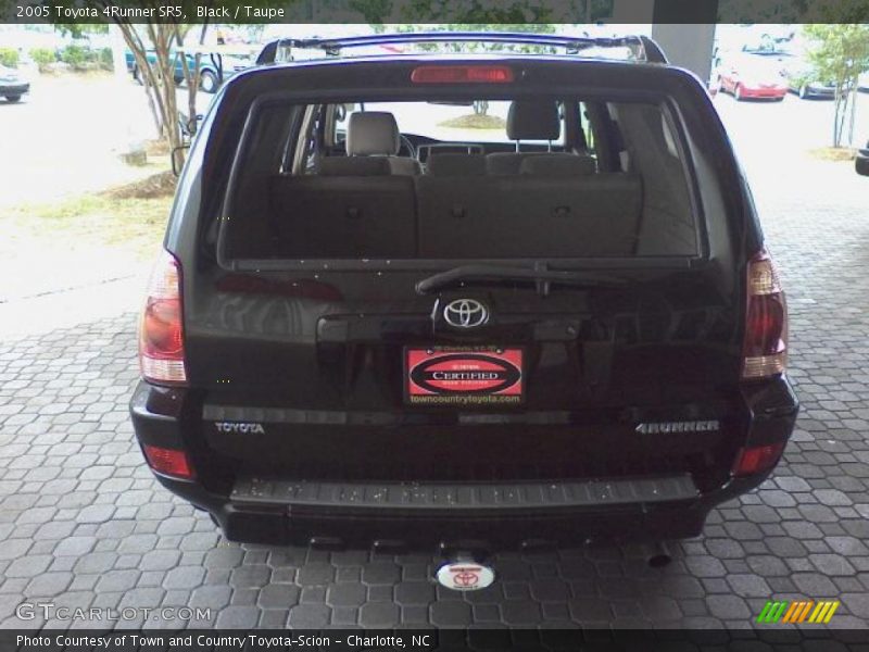 Black / Taupe 2005 Toyota 4Runner SR5