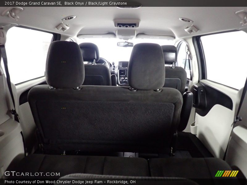 Black Onyx / Black/Light Graystone 2017 Dodge Grand Caravan SE