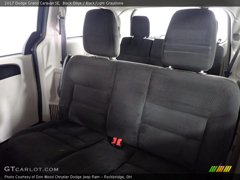 Black Onyx / Black/Light Graystone 2017 Dodge Grand Caravan SE