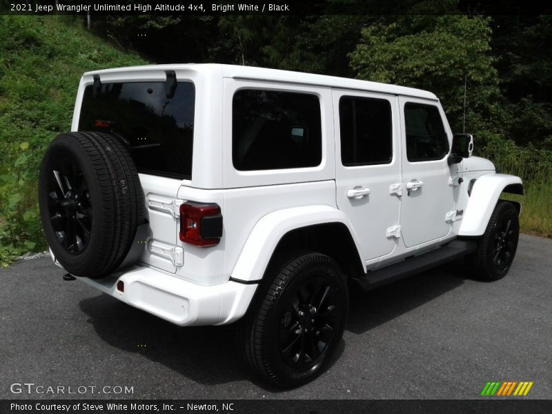 Bright White / Black 2021 Jeep Wrangler Unlimited High Altitude 4x4