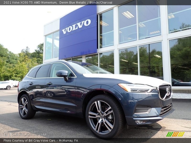 Front 3/4 View of 2021 XC60 T5 AWD Momentum