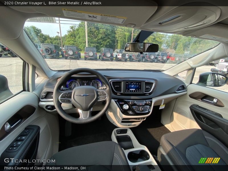 Billet Silver Metallic / Alloy/Black 2020 Chrysler Voyager L