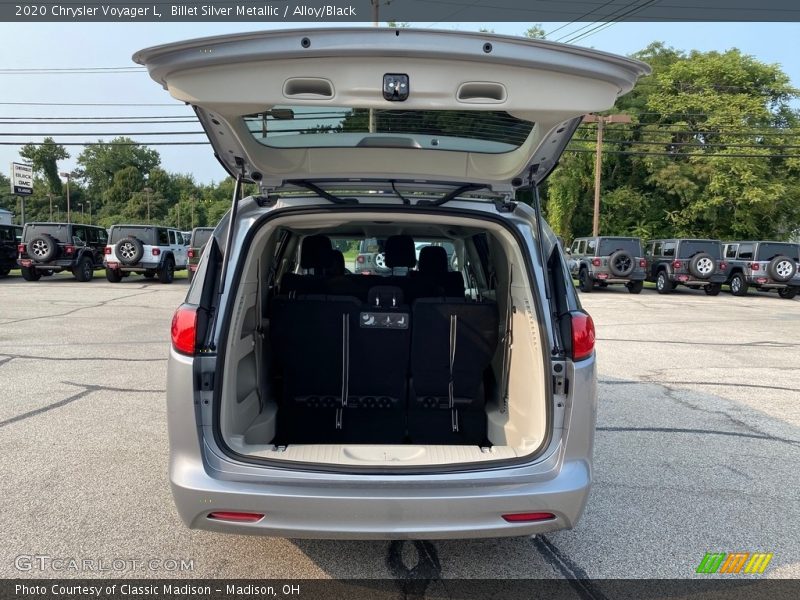 Billet Silver Metallic / Alloy/Black 2020 Chrysler Voyager L