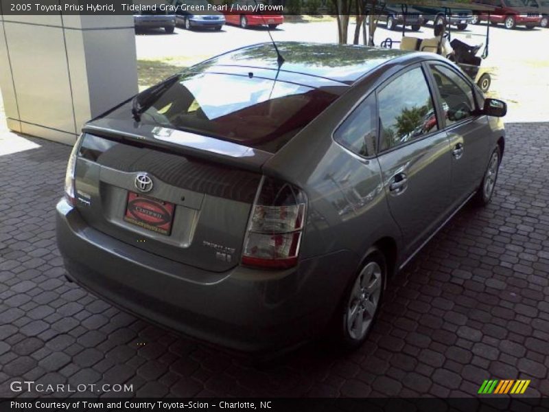 Tideland Gray Green Pearl / Ivory/Brown 2005 Toyota Prius Hybrid