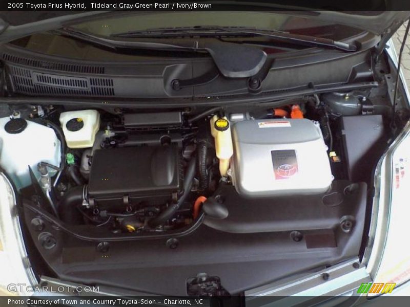 Tideland Gray Green Pearl / Ivory/Brown 2005 Toyota Prius Hybrid