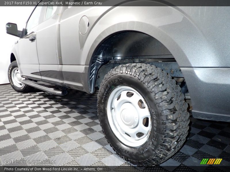 Magnetic / Earth Gray 2017 Ford F150 XL SuperCab 4x4