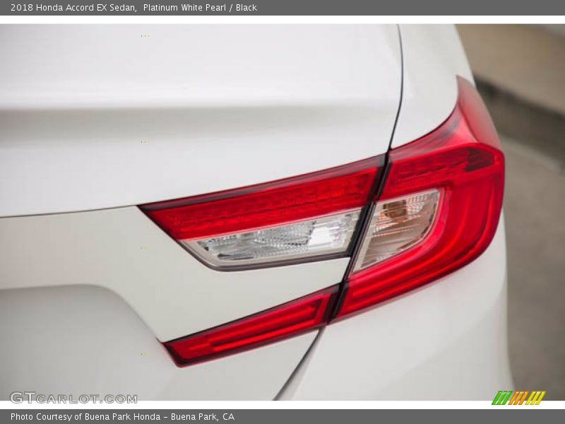 Platinum White Pearl / Black 2018 Honda Accord EX Sedan