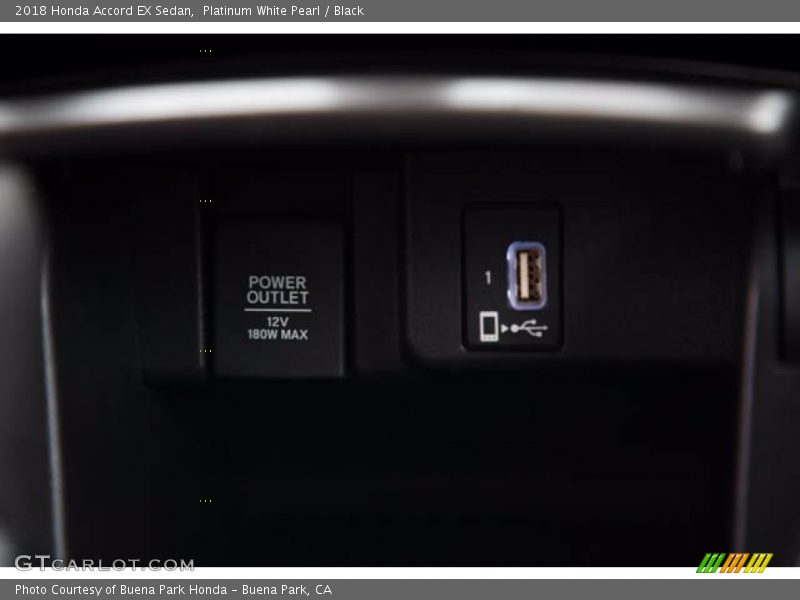 Platinum White Pearl / Black 2018 Honda Accord EX Sedan