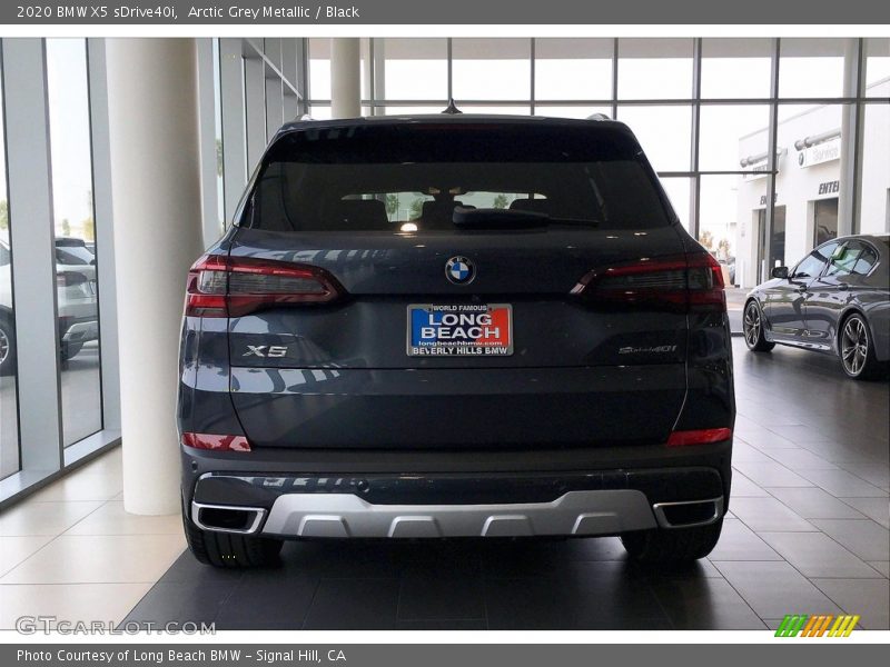 Arctic Grey Metallic / Black 2020 BMW X5 sDrive40i