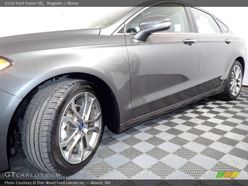 Magnetic / Ebony 2019 Ford Fusion SEL