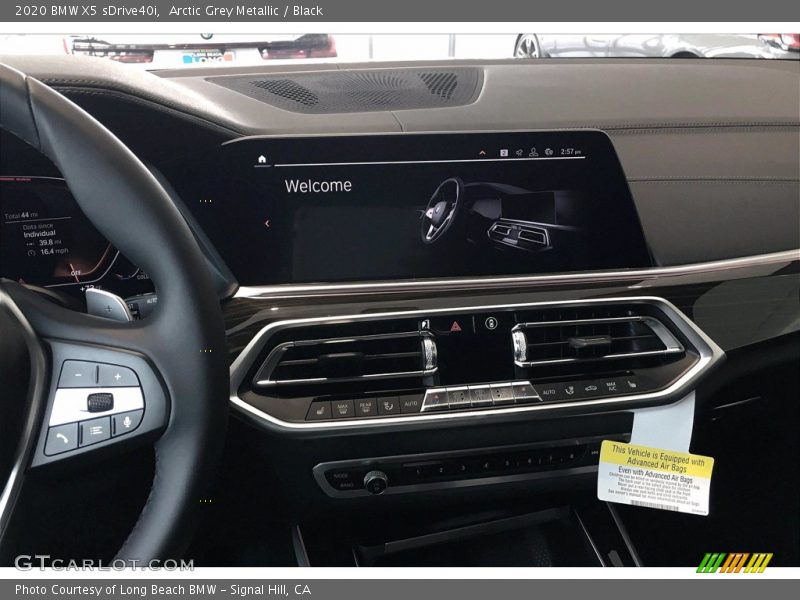 Arctic Grey Metallic / Black 2020 BMW X5 sDrive40i