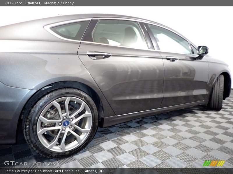 Magnetic / Ebony 2019 Ford Fusion SEL