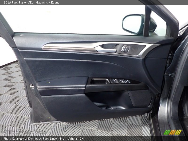 Door Panel of 2019 Fusion SEL