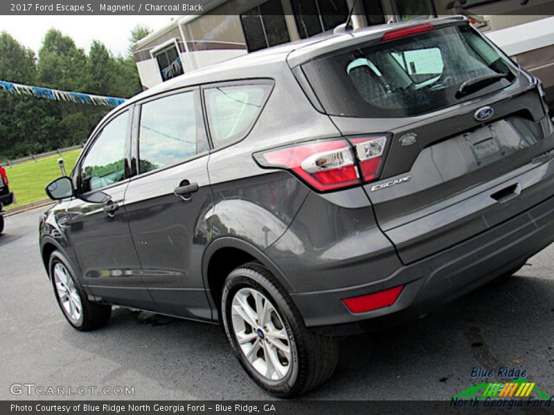 Magnetic / Charcoal Black 2017 Ford Escape S