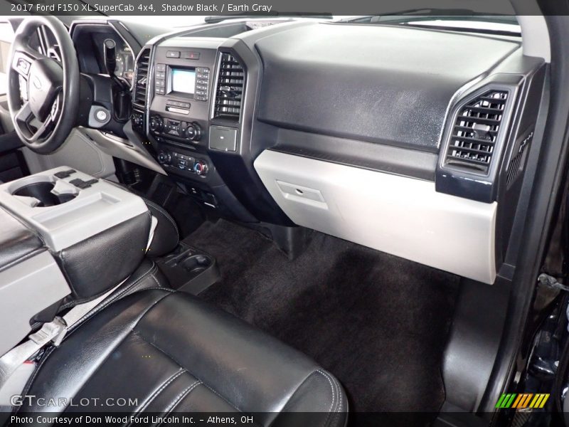 Shadow Black / Earth Gray 2017 Ford F150 XL SuperCab 4x4