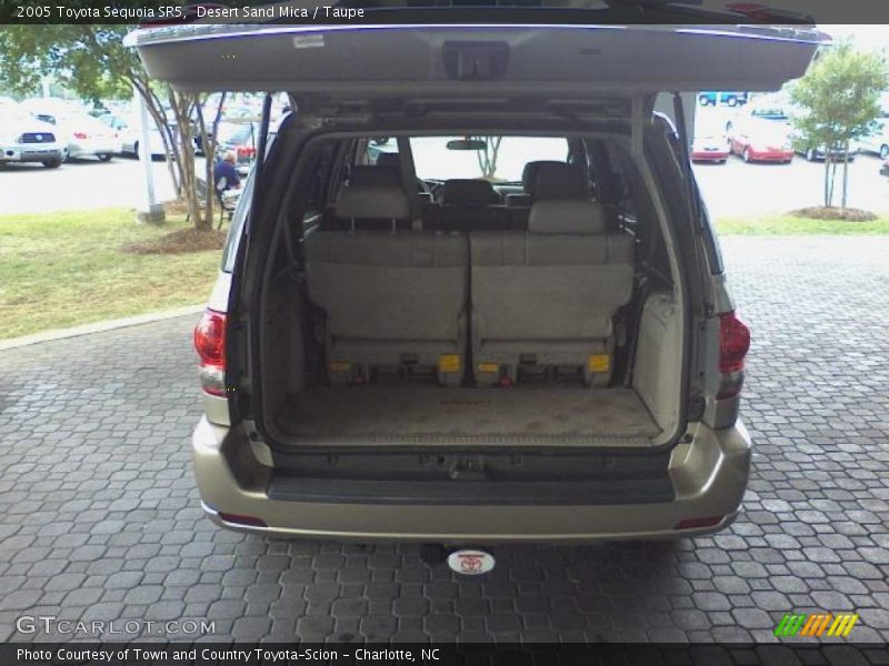 Desert Sand Mica / Taupe 2005 Toyota Sequoia SR5