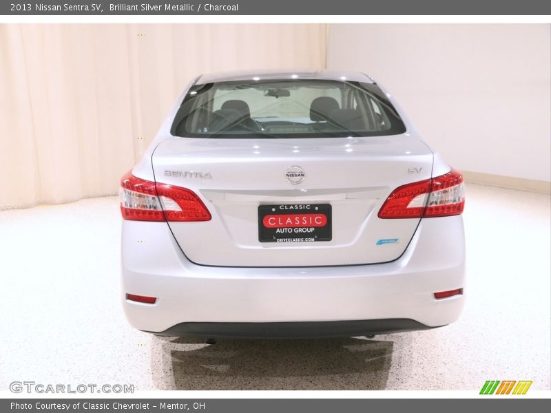 Brilliant Silver Metallic / Charcoal 2013 Nissan Sentra SV
