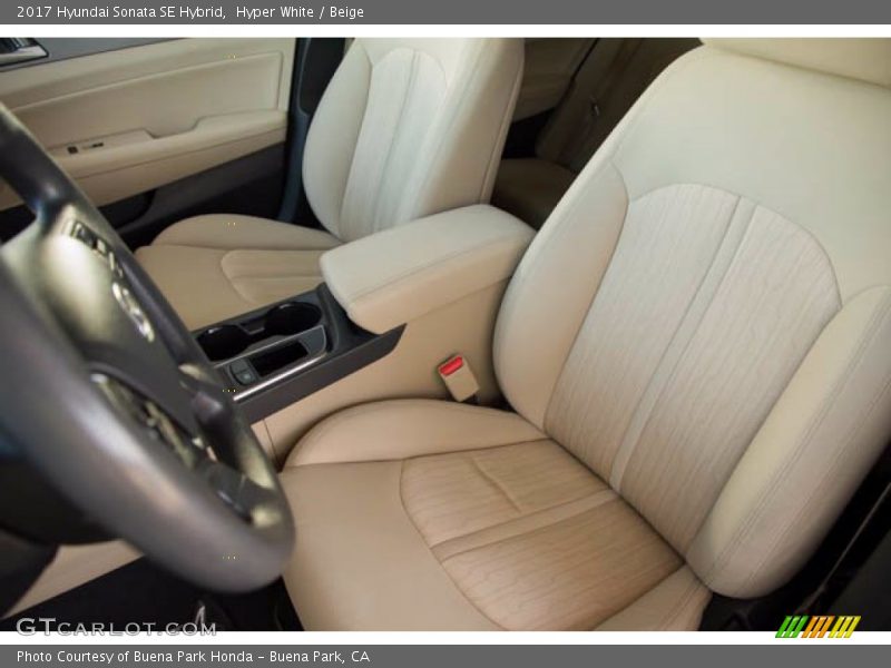 Front Seat of 2017 Sonata SE Hybrid